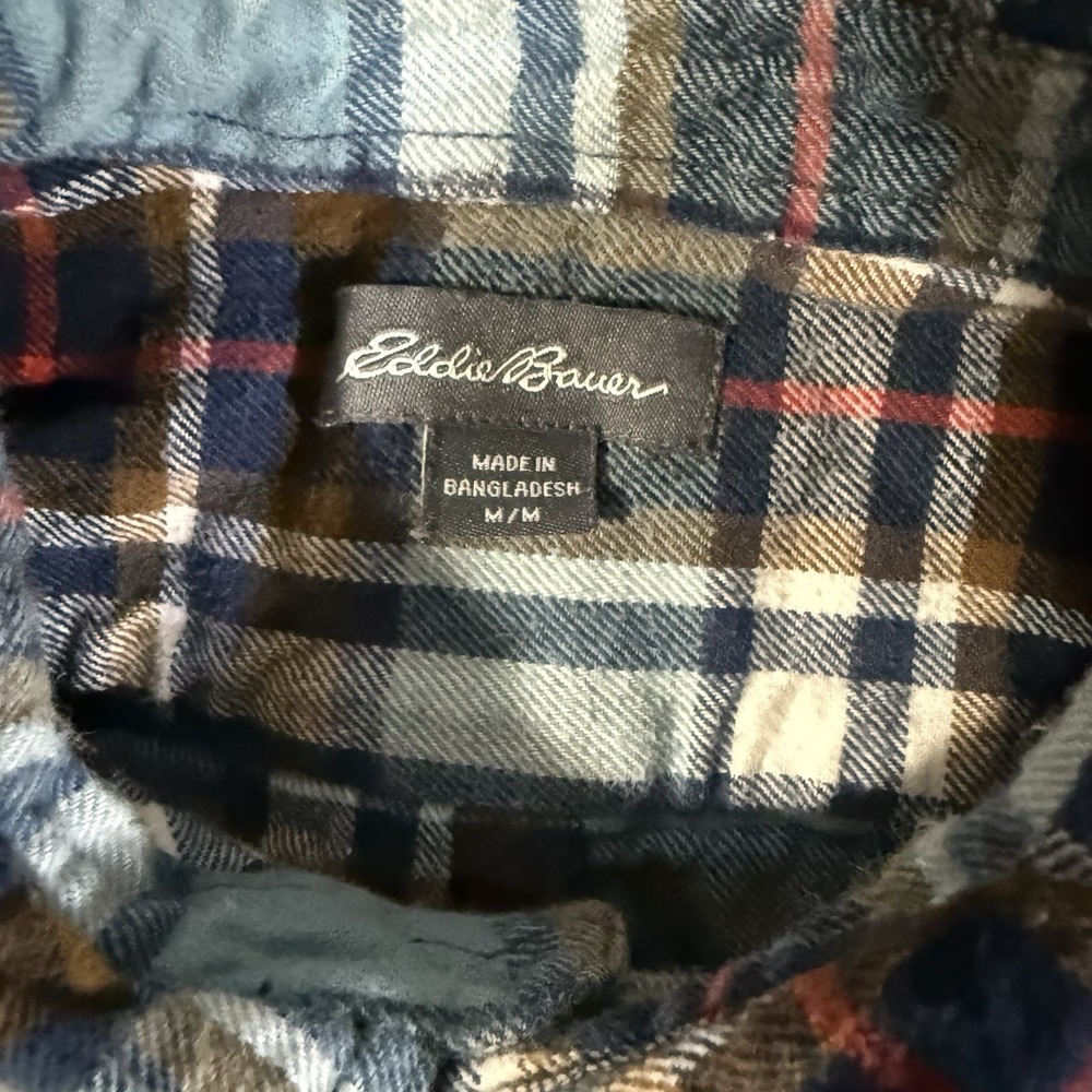 Eddie Bauer Flannel Shirt Mens Medium‎ Blue Brown Plaid Button Up Long Sleeve - Picture 2 of 6